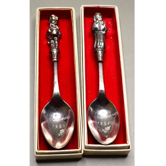 Reed & Barton Christmas Spoons Set of 8 Vintage Figurine Handles Boxed NOS 1980s - Picture 2 of 9